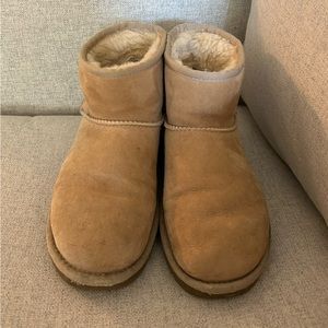 UGG Classic mini II boot